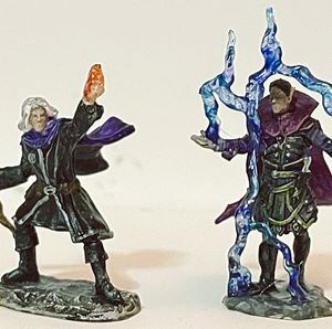 Painting miniature figurine